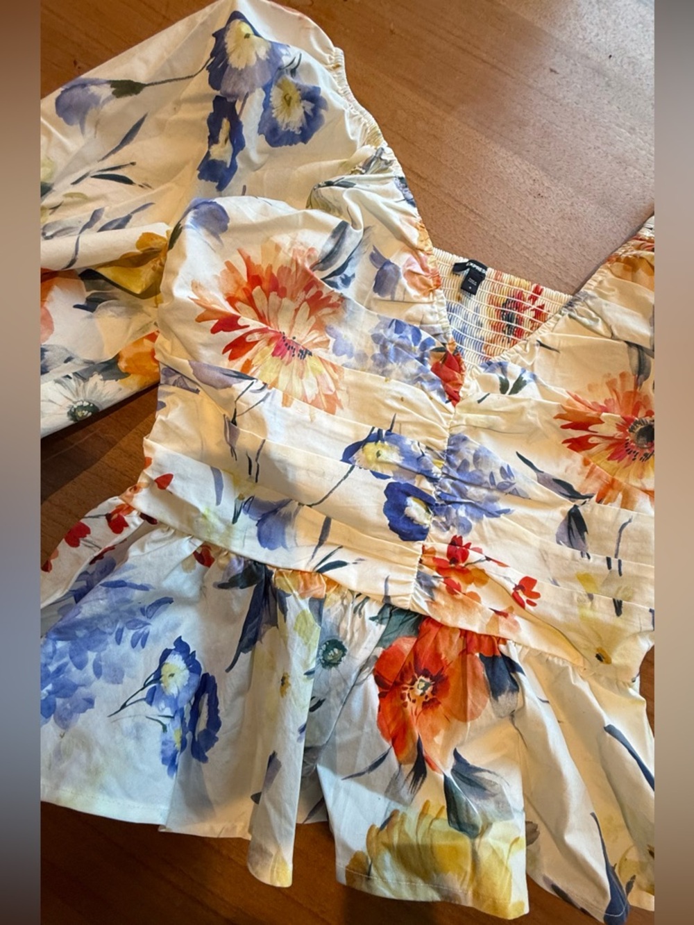 Express Floral Top - Picture 3 of 3